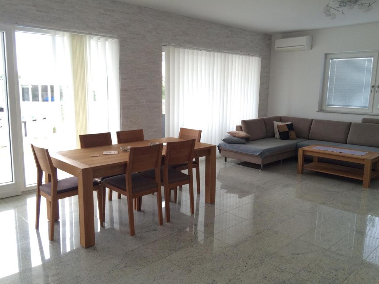 Villa Bachelor Vodice Pokoj fotografie